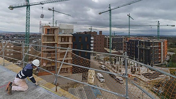 Los salarios se quedan atrás: la productividad sube un 44% desde 2018 y la remuneración, un 33%