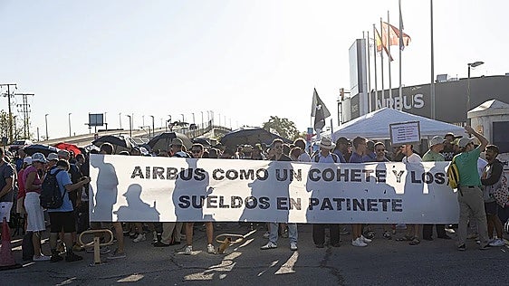 Los sindicatos «pausan» la huelga tras reunirse con Airbus pese a la votación realizada entre la plantilla