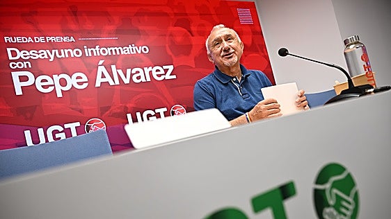 UGT ve «inaceptable» notificar las altas y bajas médicas por mensaje y no por carta