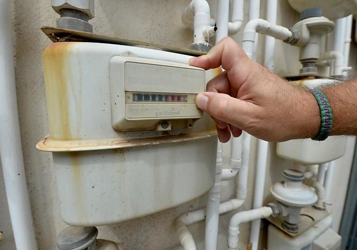 El Gobierno limitará la tarifa de gas y el butano para evitar encarecer aún más la factura energética