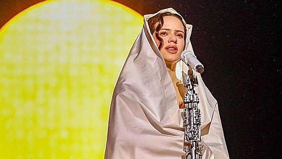Rosalía pide perdón a los argentinos tras el llamamiento al boicot de su concierto en Buenos Aires
