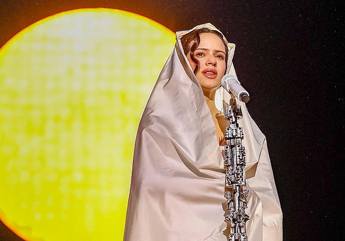 Rosalía pide perdón a los argentinos tras el llamamiento al boicot de su concierto en Buenos Aires