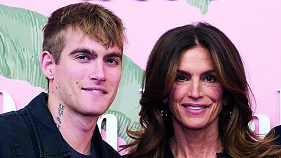 Cindy Crawford y Kaia Gerber se despiden de Presley Gerber