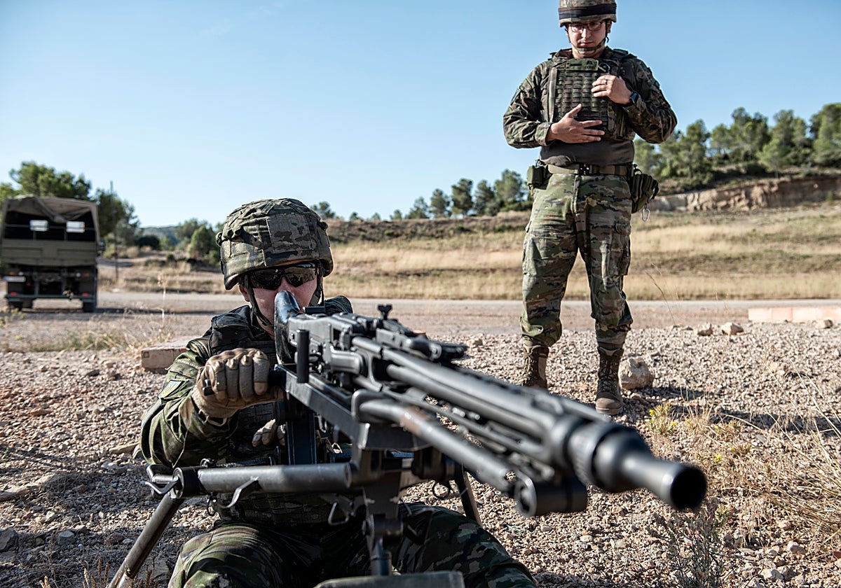 Así forma España a los soldados ucranianos: participamos en un módulo del ejército