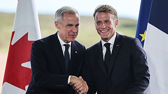 Macron y Carney escenifican su unión frente a la amenaza de Trump