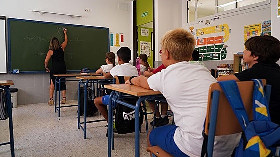 La oposición ve intencionalidad tras saberse que Cataluña se queda fuera del Informe PISA