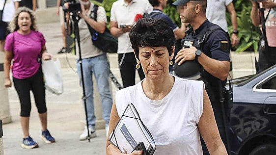 El Gobierno trata de esquivar la polémica sobre la visita del Rey a Ceuta: «La Casa Real es dueña de su propia agenda»