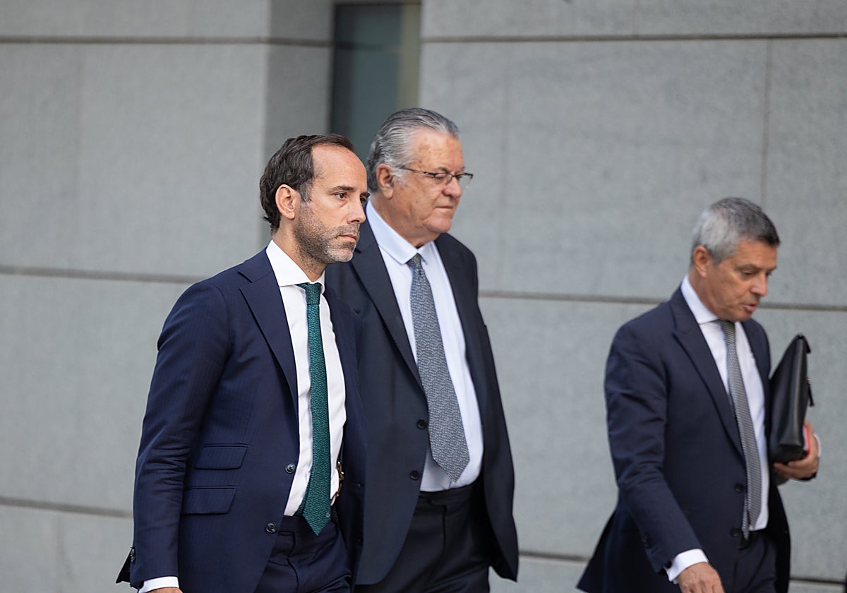 «Él se llevaba el 1%»: el expresidente de Plus Ultra ratifica ante el juez que pactó una mordida de 530.000 euros para Zapatero