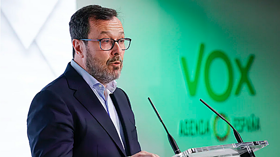 Vox pide una comisión en el Senado para investigar la 'ley de nietos' y llama al PP a «arremangarse» contra Sánchez