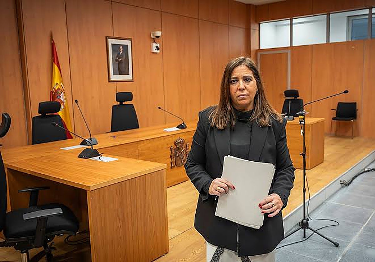 La jueza del caso del hermano de Sánchez vincula a 'las cloacas del PSOE' con el narcotráfico