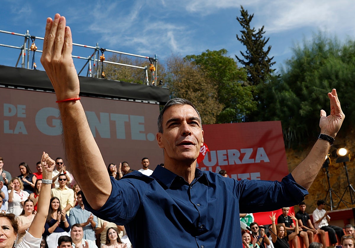 El CIS de Tezanos aumenta la distancia del PSOE con el PP a 11,8 puntos y Sánchez ganaría las elecciones con holgura