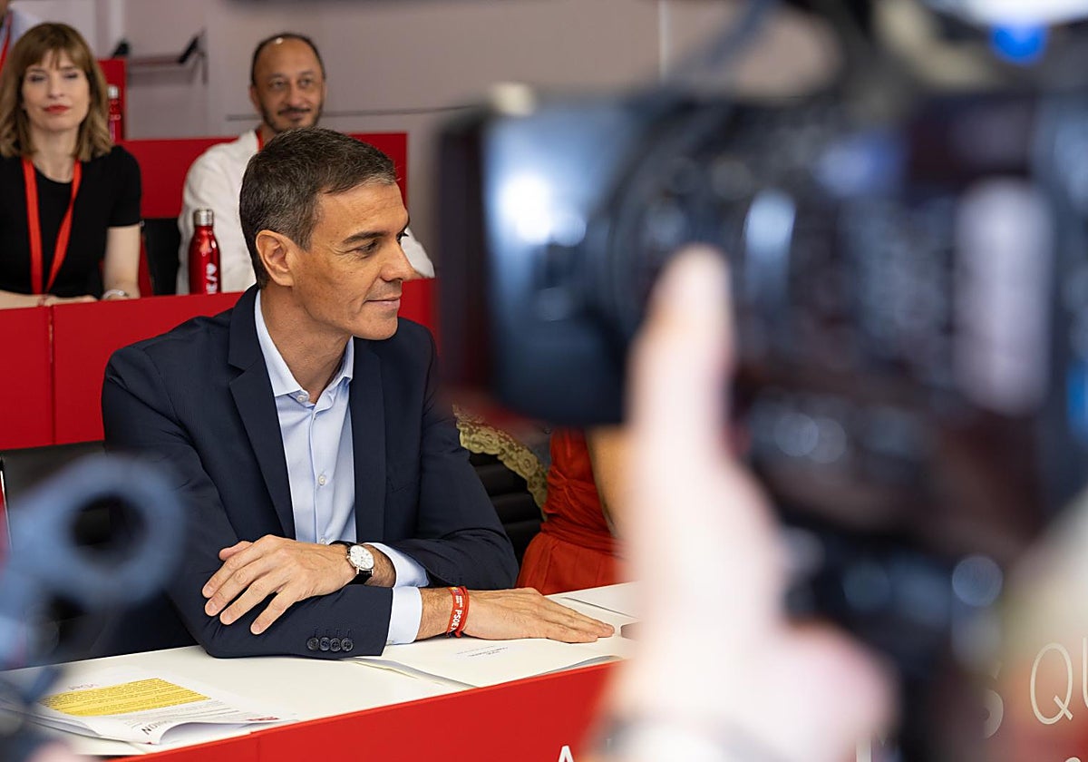 El PSOE se aplaude