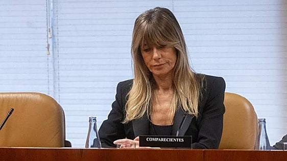 Toda mujer adora a un fascista