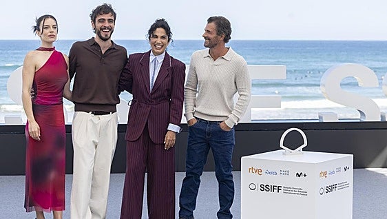 Atresmedia desembarca en San Sebastián con el thriller 'Trazos ocultos', con Rodolfo Sancho y Toni Acosta