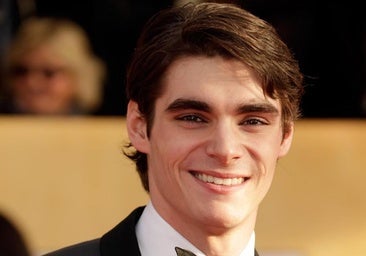 Muere el actor R. J. Mitte, el hijo de Walter White en 'Breaking Bad'