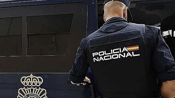 Una joven muere tras enganchar la rueda de su moto con una bandera de Marruecos que llevaba al cuello