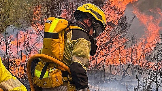 La evolución del incendio de Castellón permite que los desalojados vuelvan a sus casas