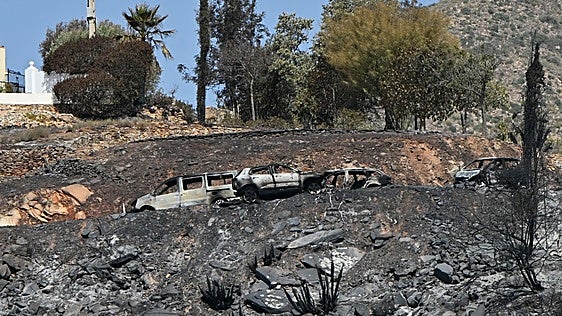 «Pensabas que el fuego estaba a kilómetros de distancia y, de repente, lo tenías delante»