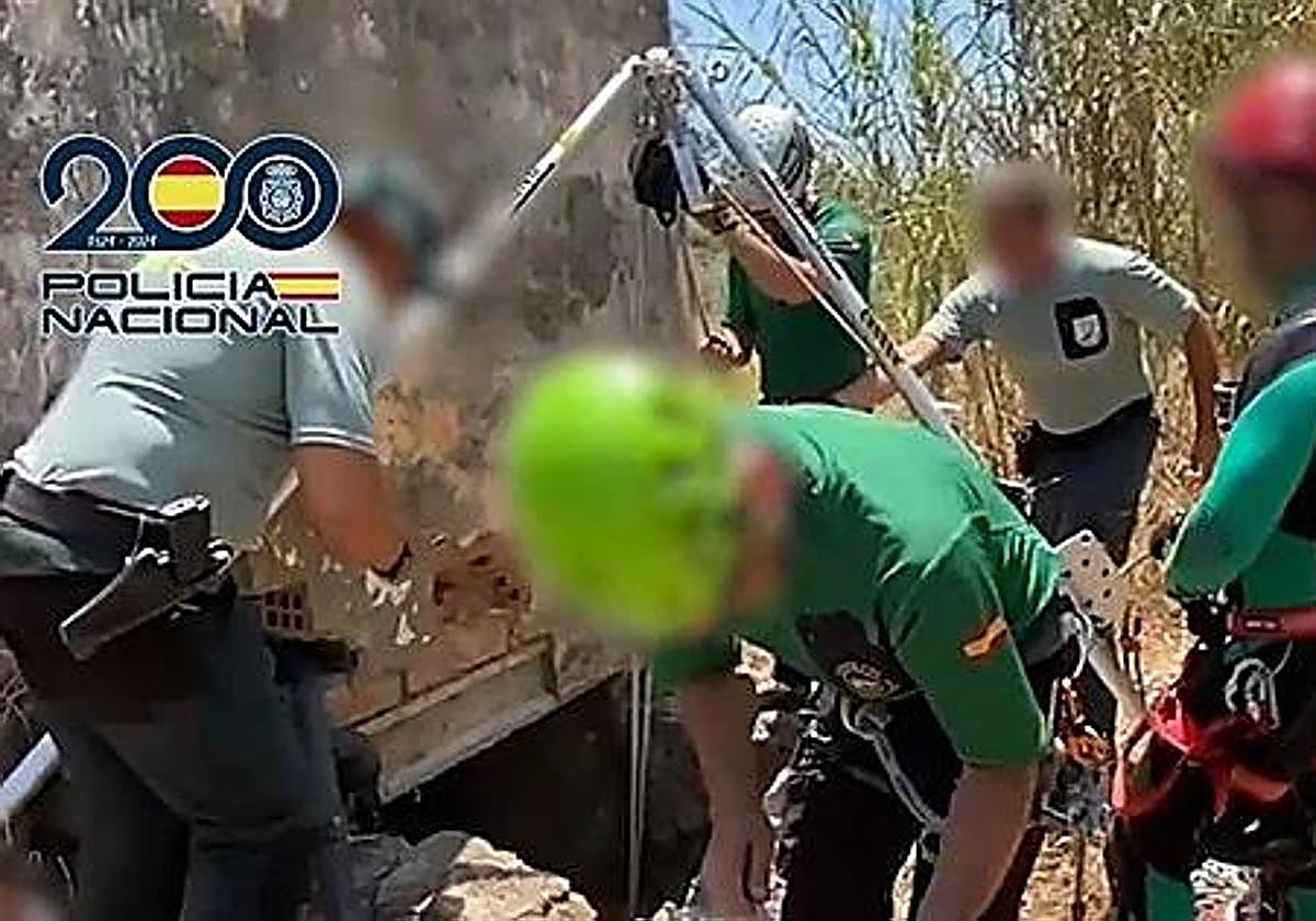 Despliegue tras localizar el pozo en el que habían ocultado a la víctima.