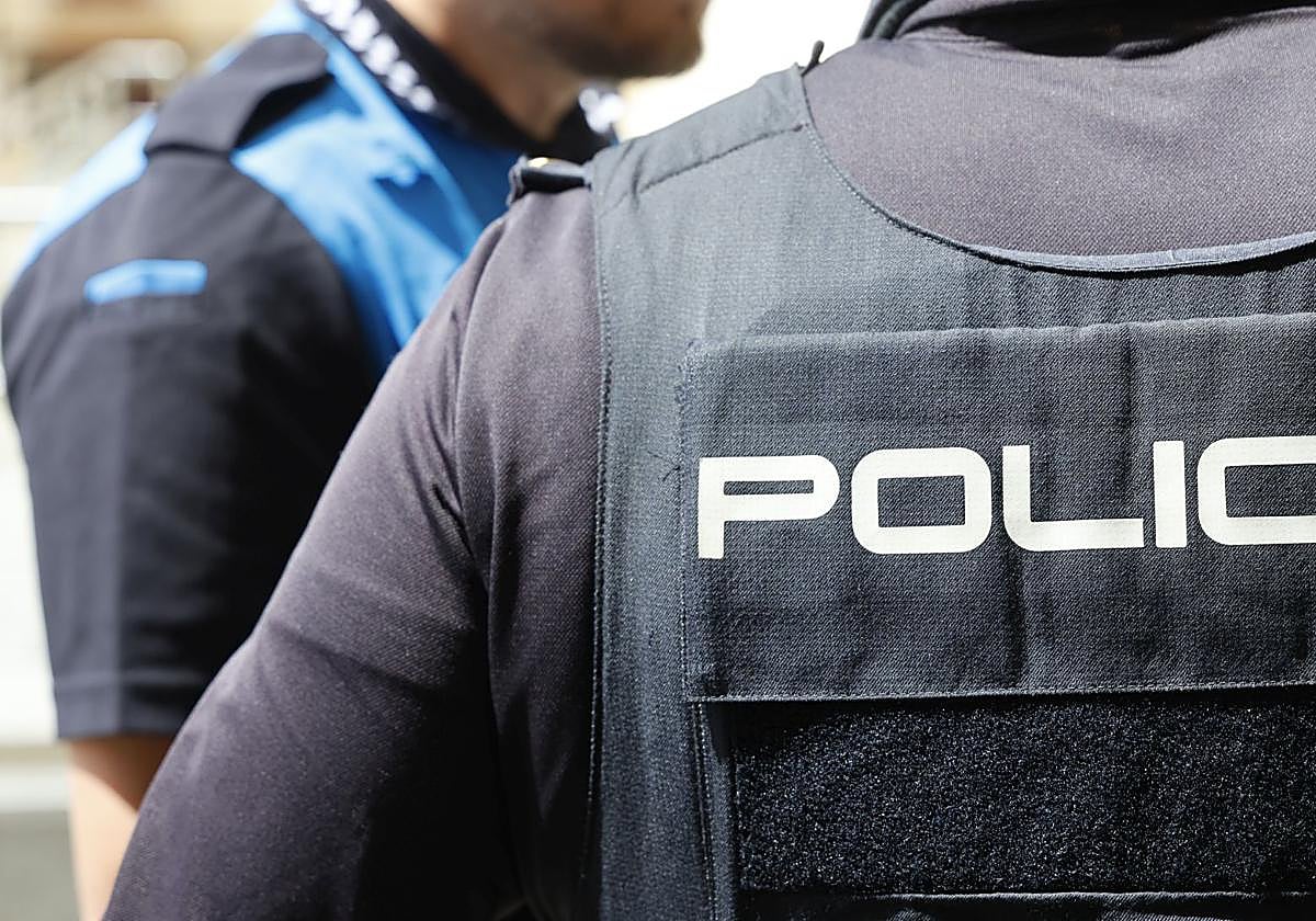 Agentes de policía