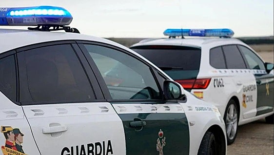 Hallan el cadáver de una mujer de 45 años con signos de violencia en Benahavís (Málaga)