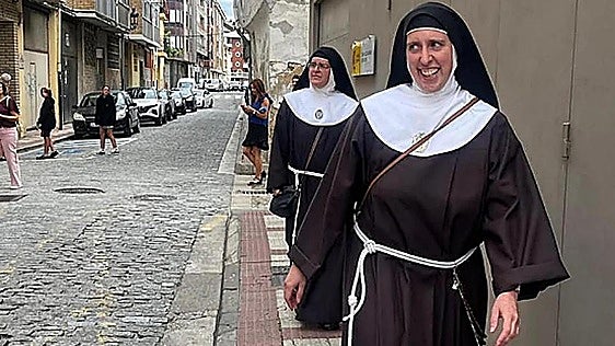 Las exmonjas de Belorado consideran «vil» su causa judicial por usar coches y vender casullas y acusan a Iceta de «ambición»
