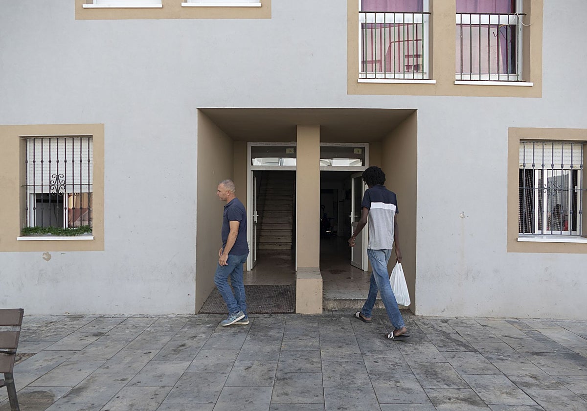 La Guardia Civil busca a los dos autores del tiroteo de Isla Cristina