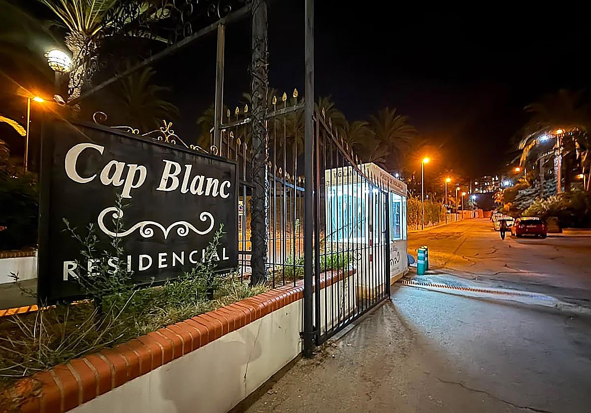 Dos niños hallan los cadáveres de sus padres, un matrimonio irlandés, en su casa en Cullera