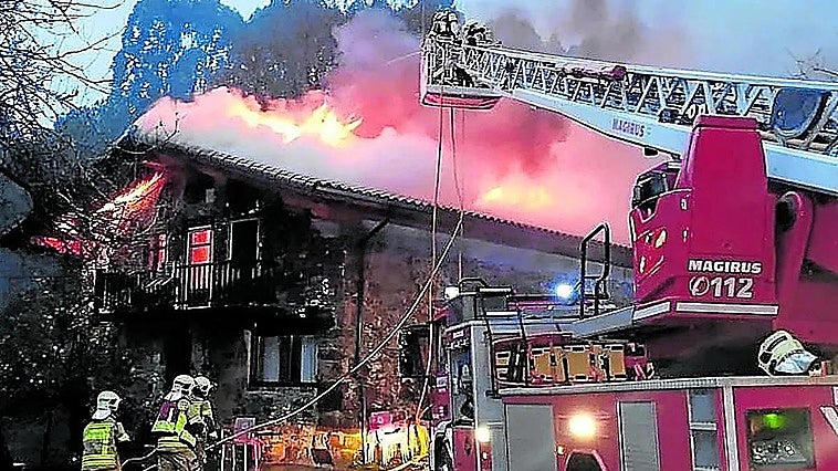 Un aspirante a bombero de Vizcaya cambia de sexo y opta al cupo de mujeres