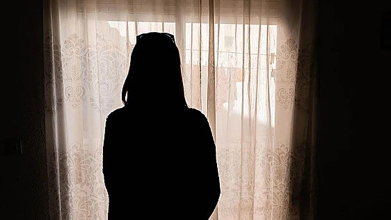 Sobrevivir a 22 años aislada en la 'cárcel' de la violencia machista
