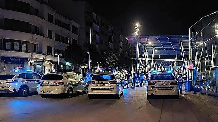Prisión provisional para el hombre que persiguió con una motosierra en marcha a un grupo de personas en Getxo