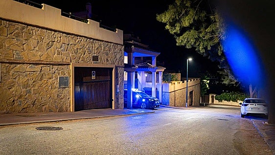 Intenta estrangular a su mujer y se suicida en una casa de Pinares de San Antón, en Málaga