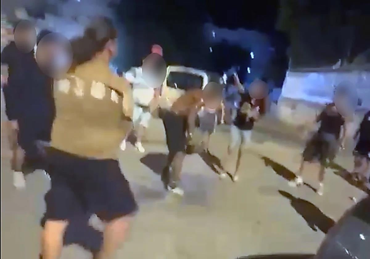 Nuevos vídeos de peleas en Granada apuntan a concentraciones con menores