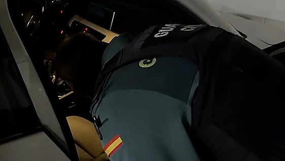 Detenido en Granada un falso comercial por estafar más de 350.000 euros a personas mayores o con discapacidad