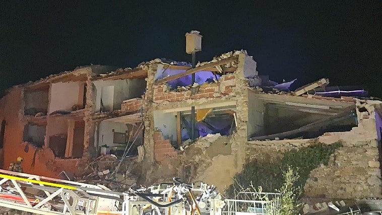 Un herido crítico tras explotar un depósito de gas en un hotel de Girona