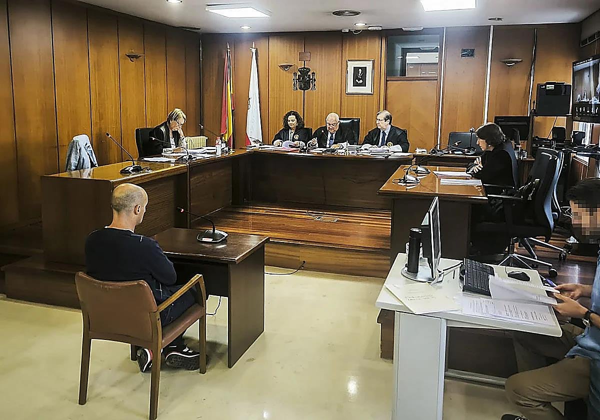Condenan a seis años de cárcel al acusado de prender fuego a la casa de su madre por no darle dinero para droga