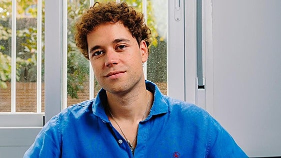 100 personajes LGTBI del año: Adrián Chico