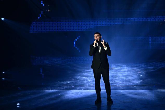 Polonia: Ochman ('River')