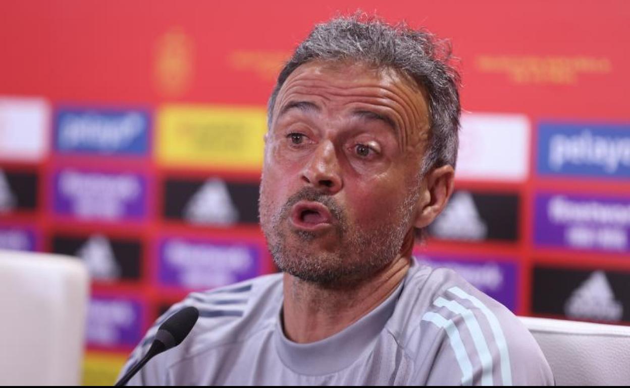 Luis Enrique, en rueda de prensa. 