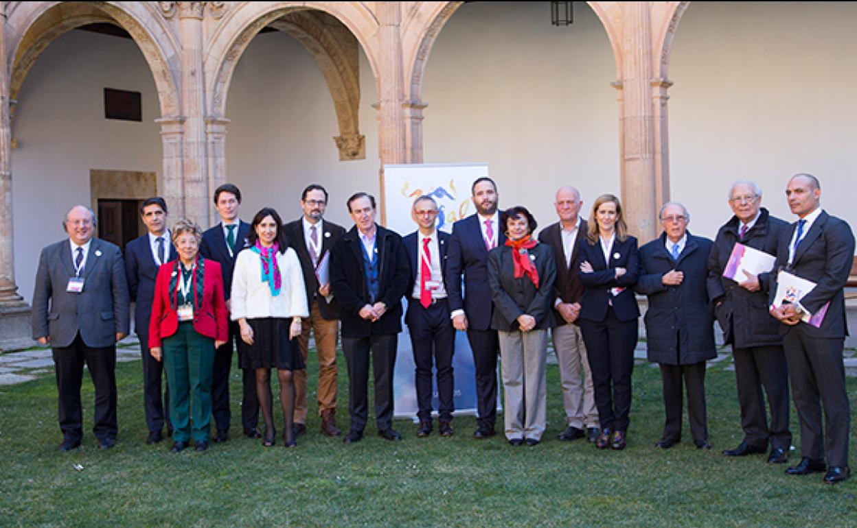 Alumni-USAL concede los 'Premios Cum Laude 2022' a empresarios y directivos