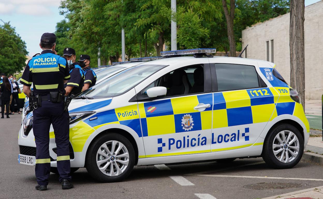 Uno de los nuevos coches patrulla de la Policía Local de Salamanca. 