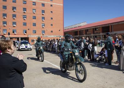 Imagen secundaria 1 - La Guardia Civil de Salamanca homenajea a la Virgen del Pilar en el día de su Patrona
