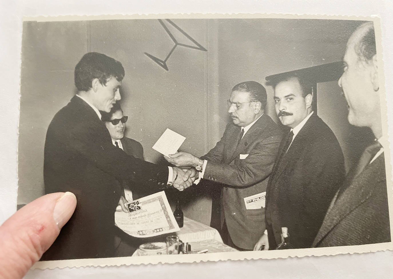 Antonio Hernández, operador de cinematógrafo, en el Liceo de Salamanca. 
