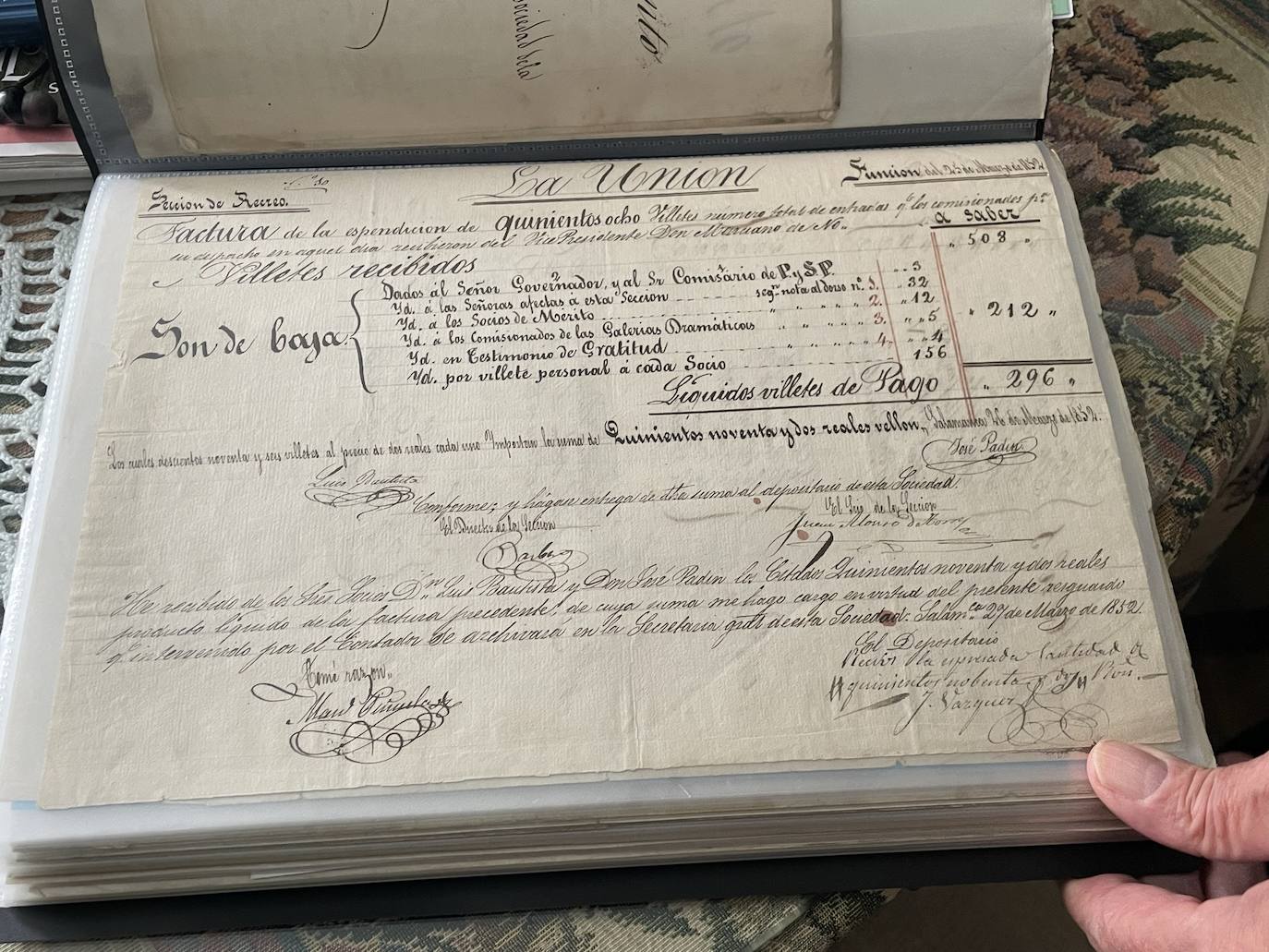 Antonio Hernández, operador de cinematógrafo, en el Liceo de Salamanca. 