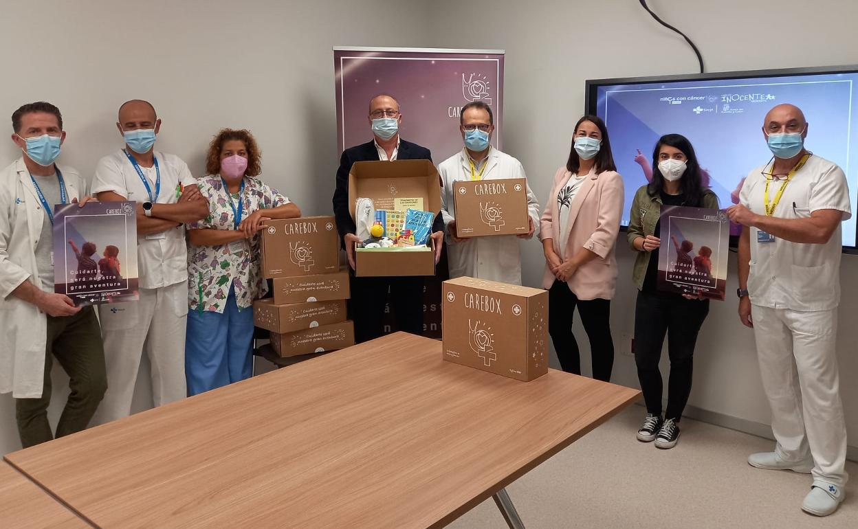 Presentación de la iniciativa 'Carebox' en el Hospital Universitario. 