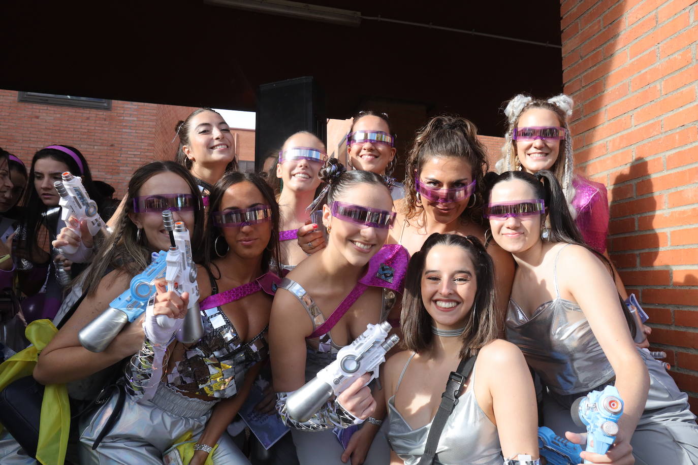 Fotos: Las fiestas de Medicina invaden el campus universitario