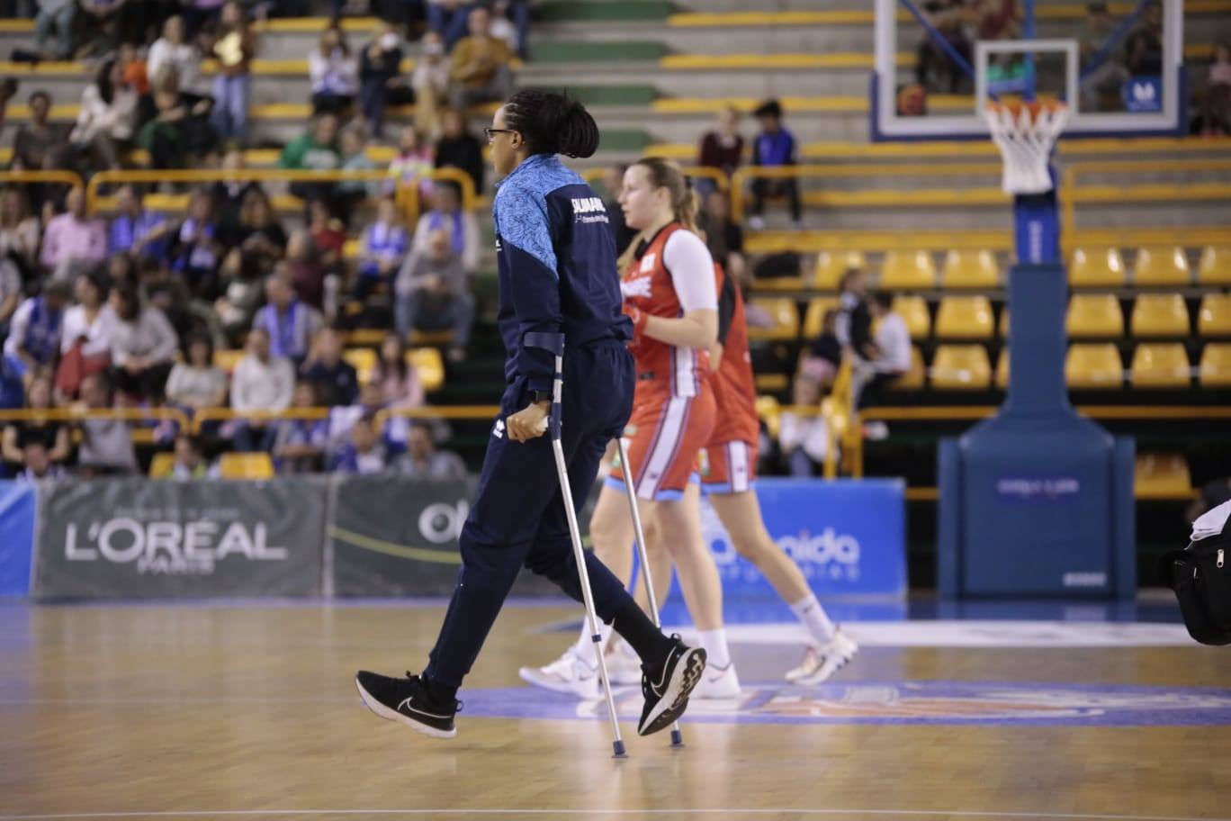Fotos: Perfumerías Avenida aleja los fantasmas y sigue su crecimiento a costa de Bembibre