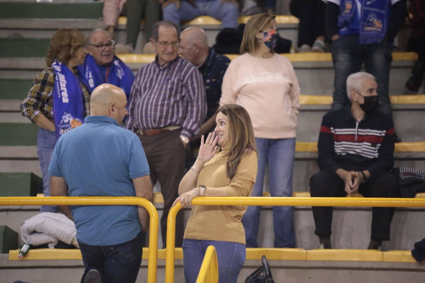 Fotos: Perfumerías Avenida aleja los fantasmas y sigue su crecimiento a costa de Bembibre