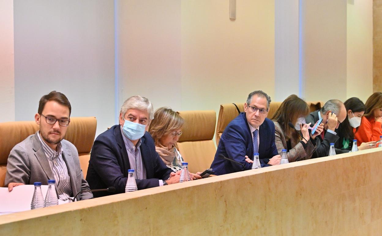 Concejales del PP durante el pleno.