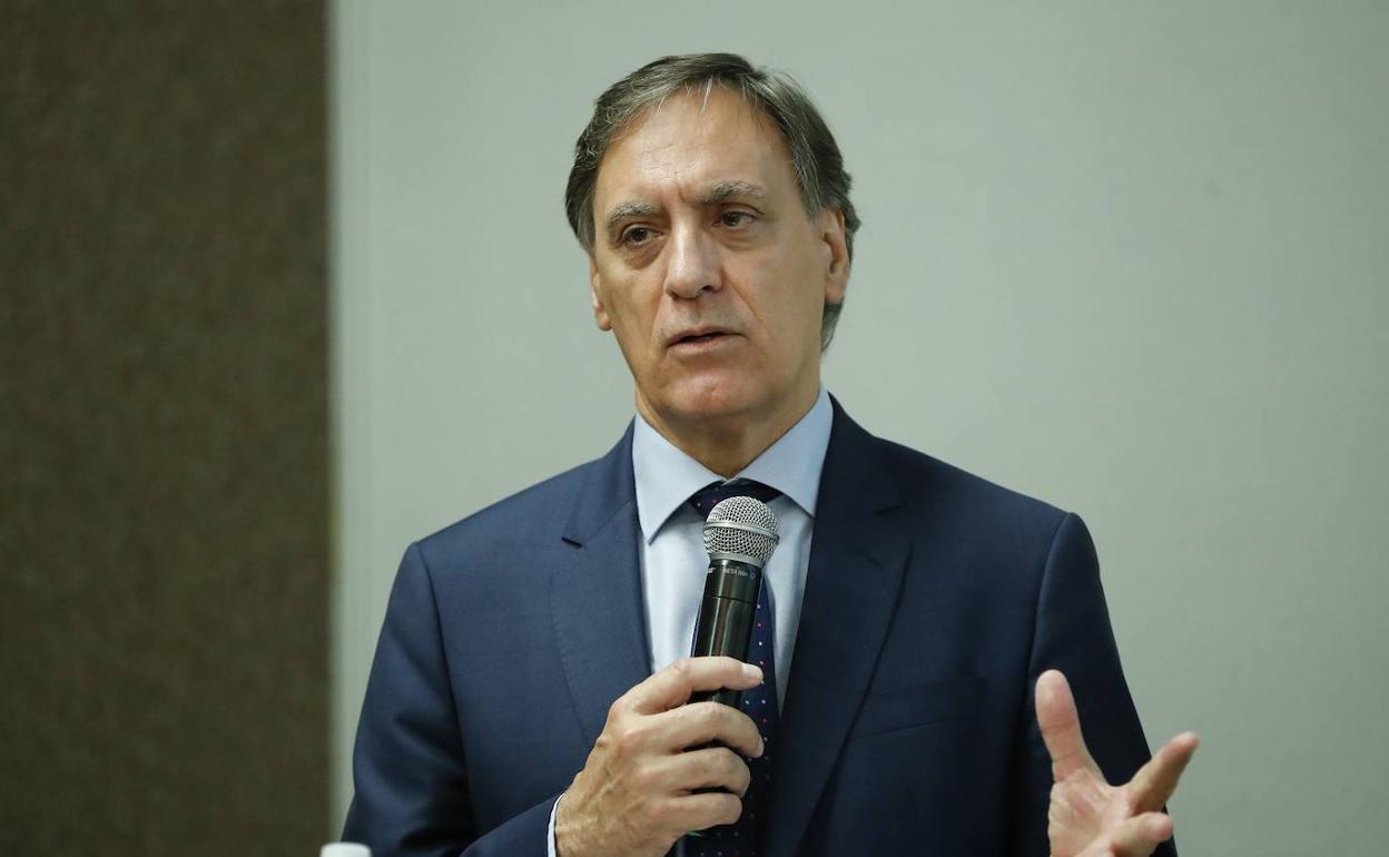 El alcalde de Salamanca, Carlos García Carbayo. 